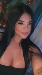 Curvy Kelly